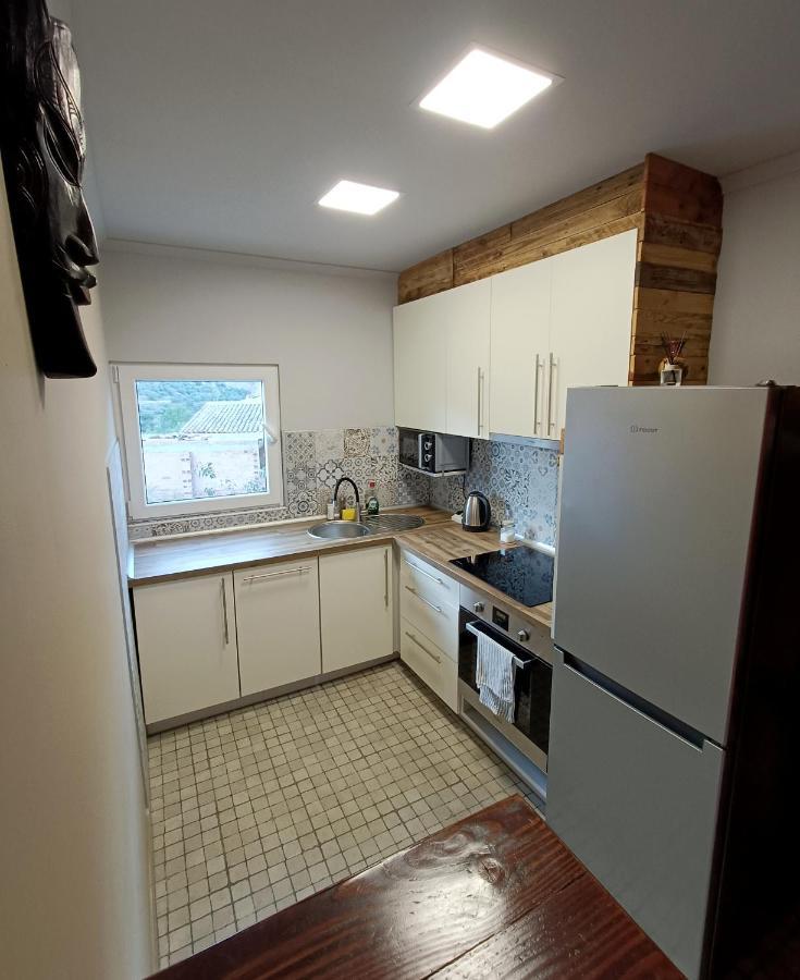 Cal Perico, Tourist And Climbing Apartament Camarasa Екстер'єр фото